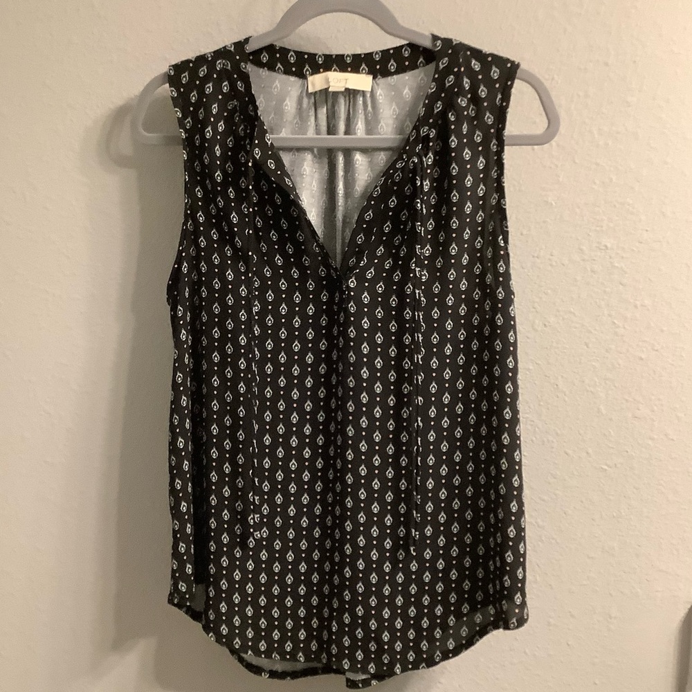 Loft mixed media top